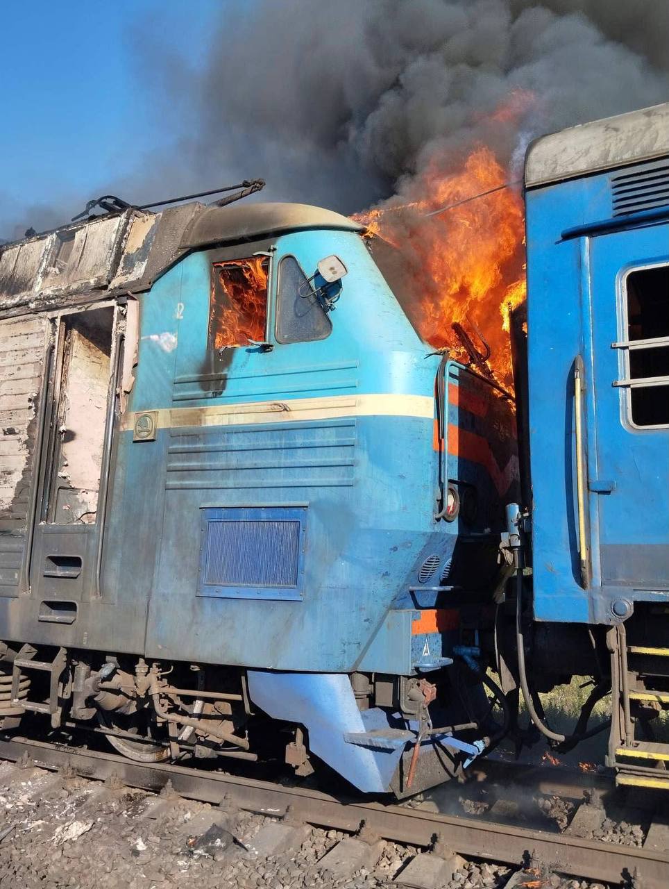 На Запоріжжі росіяни вдарили БпЛА по пасажирському поїзду (ФОТО) 1 photo 2026 07 19 08 03 39