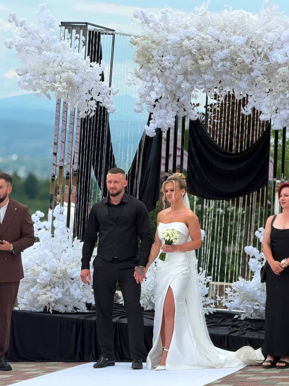 Абсолютна чемпіонка України з бодібілдингу Ольга Лущ-Вайман вийшла заміж (ФОТО, ВІДЕО) 4 photo 2026 07 20 18 32 38