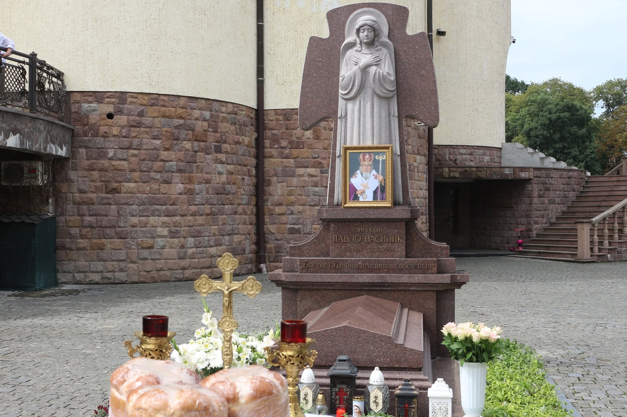 Блаженніший Святослав очолив Божественну літургію у Коломиї (ФОТО) 8 766748041 1829599562503082 6555612515669688147 n