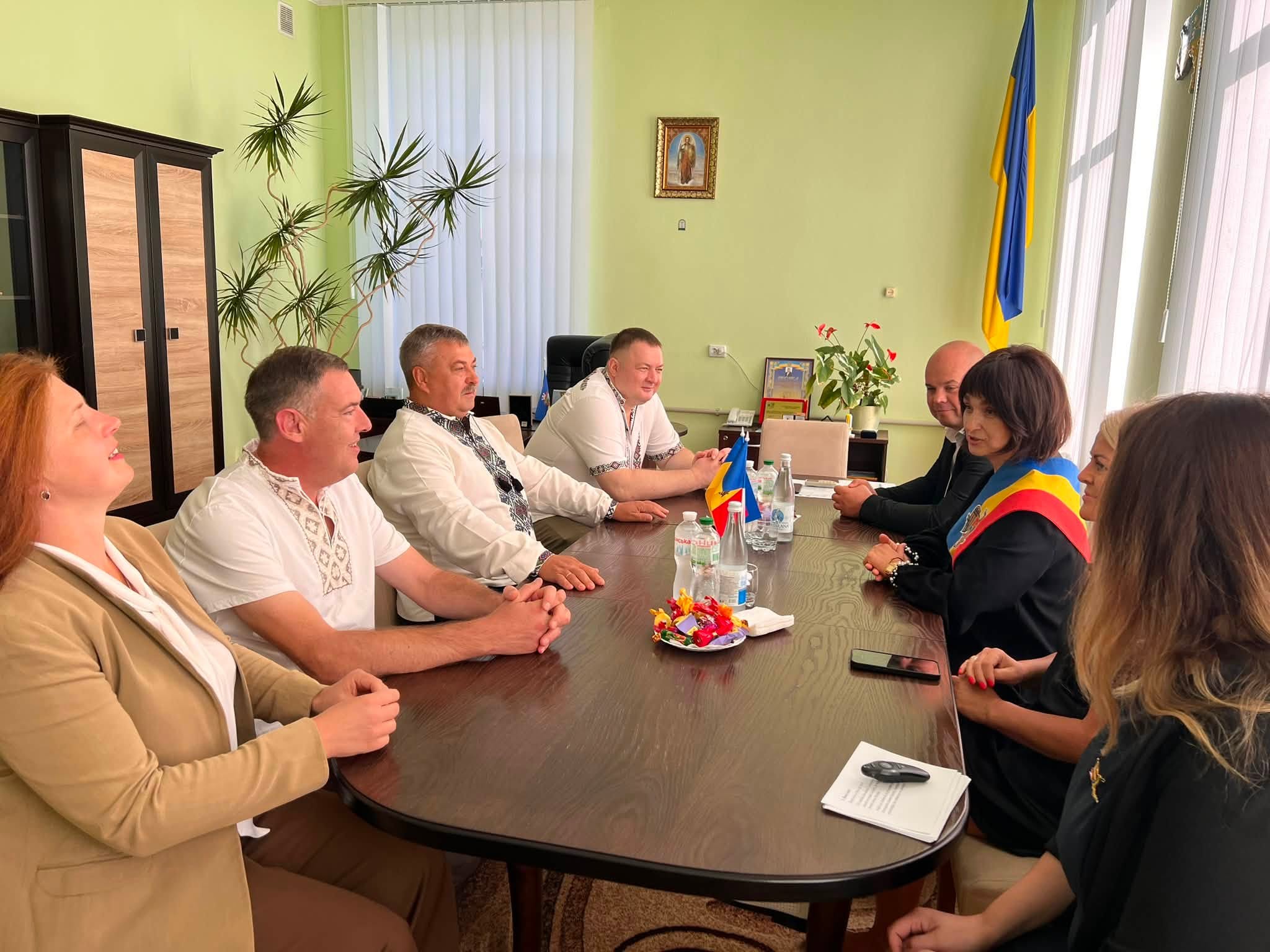 Городенківська громада підписала угоду про партнерство з муніципалітетом міста Сороки 2 773572702 1376941667977993 6228498181181180995 n