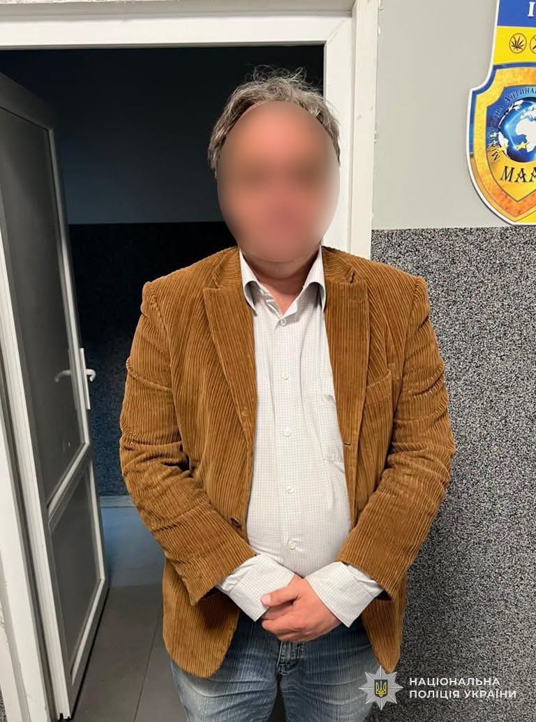У Львові 46-річний чоловік розмалював фломастером фігуру Матері Божої 2 774178697 2074818260094185 5030062063541986174 n