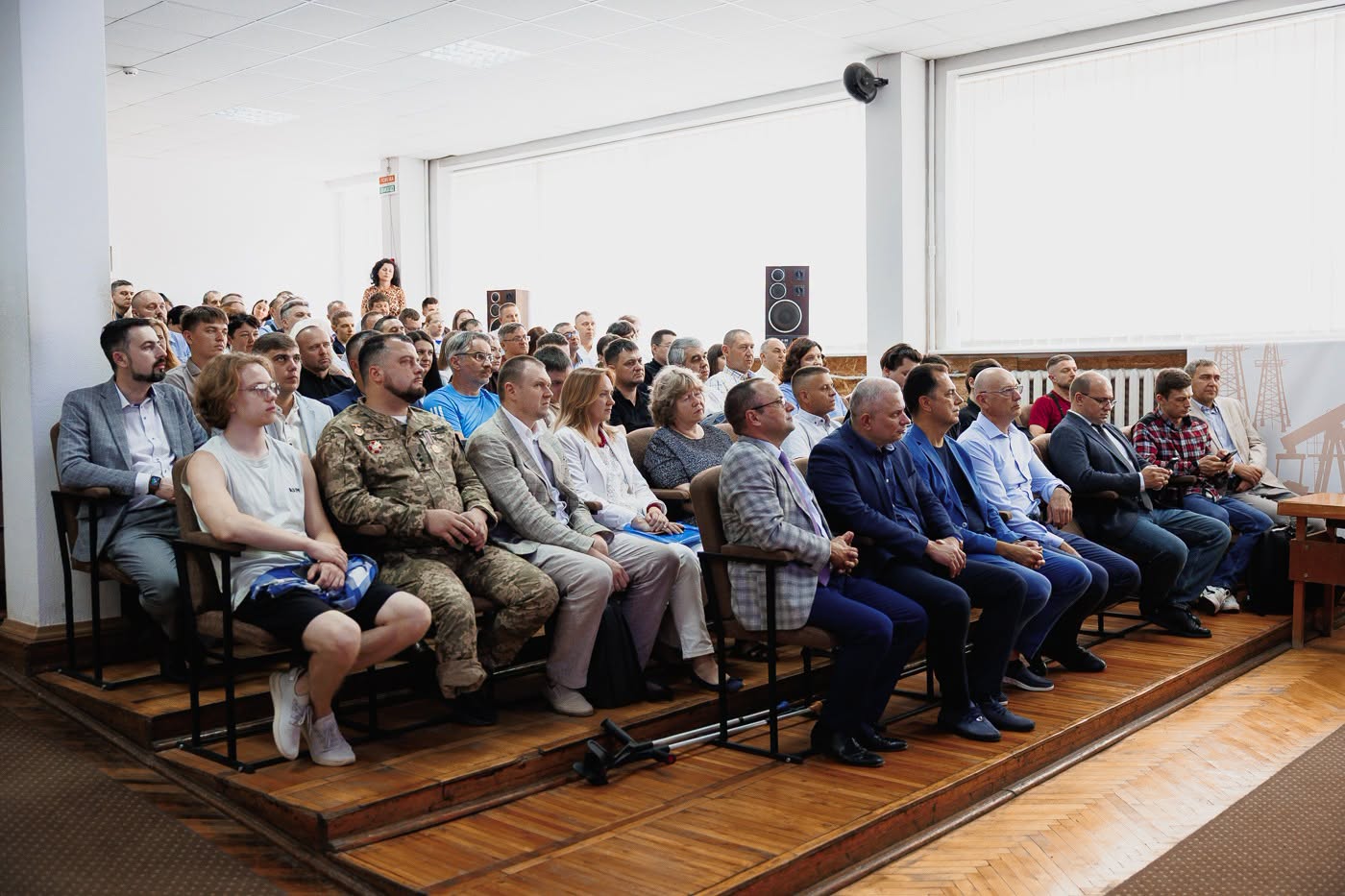 ІФНТУНГ відвідав міністр освіти Бутенко і його заступник (ФОТО) 2 786348839 2592352424572919 6159329530095026221 n