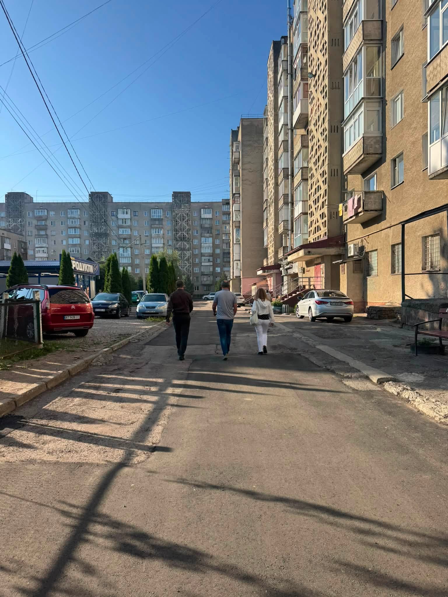 У Калуші оновлюють міжквартальні дороги: які вулиці вже відремонтували (ФОТО) 4 788780815 1109148161636683 5150702216191516095 n