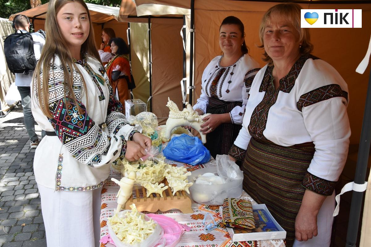 Смак, що допомагає фронту: на фестивалі у Франківську збирали кошти на потреби "Едельвейсу" (ФОТО, ВІДЕО) 9 DSC 0081