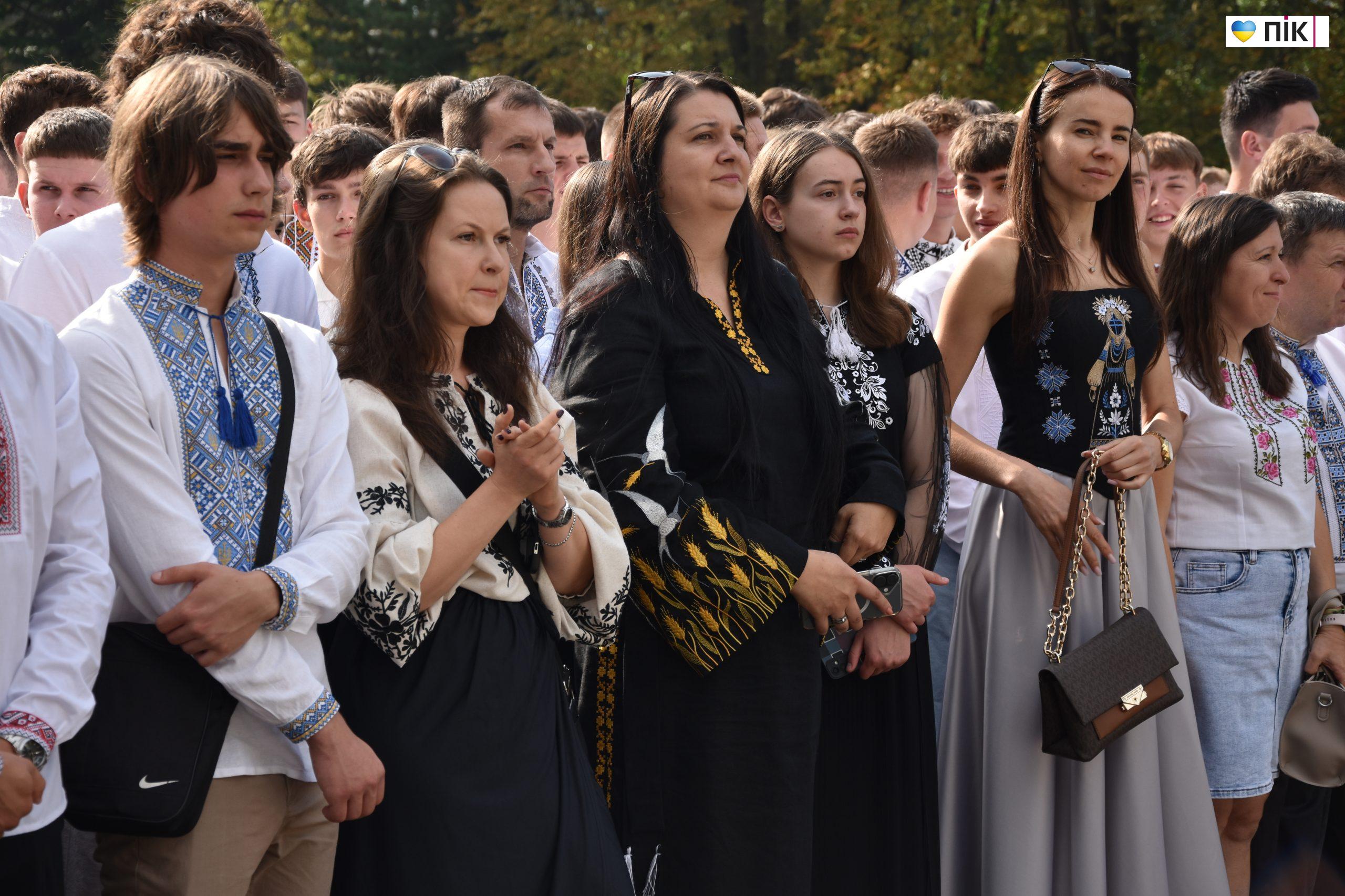 В ІФНТУНГ відбулася урочиста посвята першокурсників у студенти (ФОТО) 7 DSC 0297 scaled
