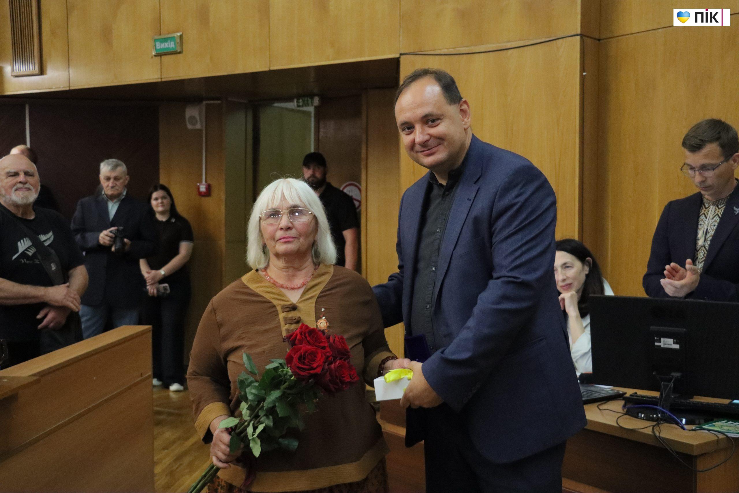 У Франківську відбулася позачергова сесія міської ради (ФОТОРЕПОРТАЖ) 17 IMG 6830 scaled