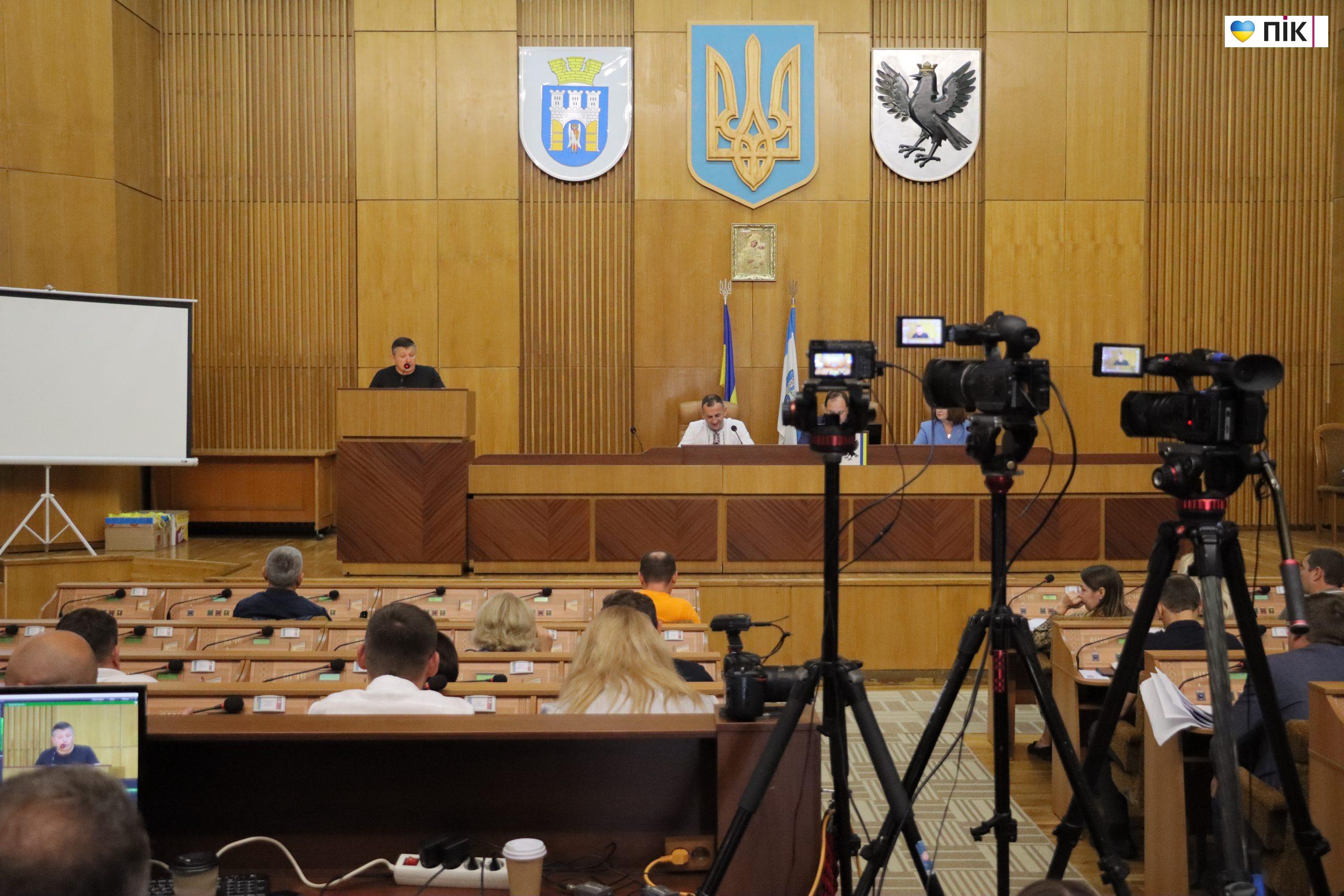 У Франківську відбулася позачергова сесія міської ради (ФОТОРЕПОРТАЖ) 5 IMG 7067 scaled