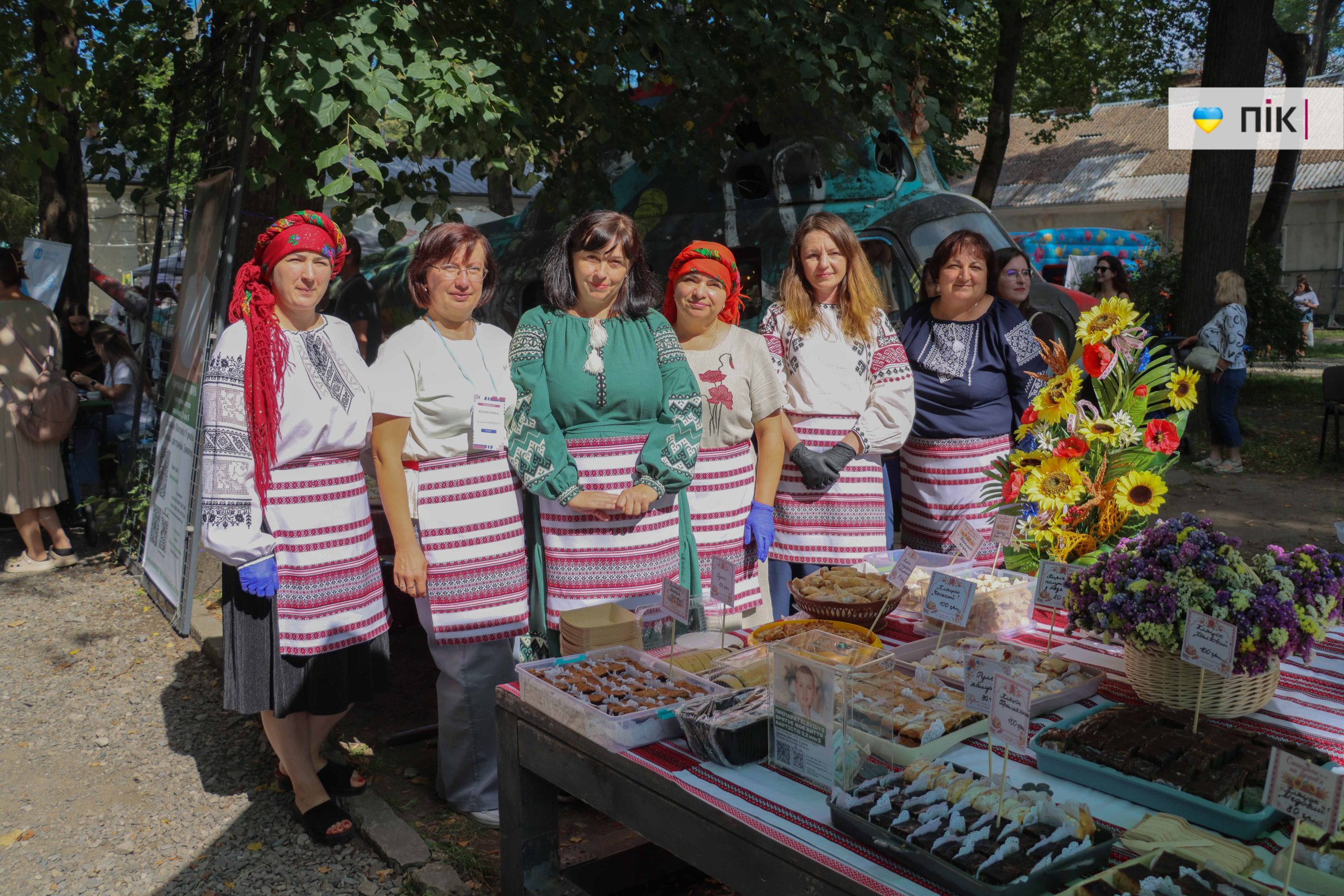 В Івано-Франківську відгуляли благодійне «Весілля у Палаці»: як це було (ФОТО) 1 IMG 8393 scaled