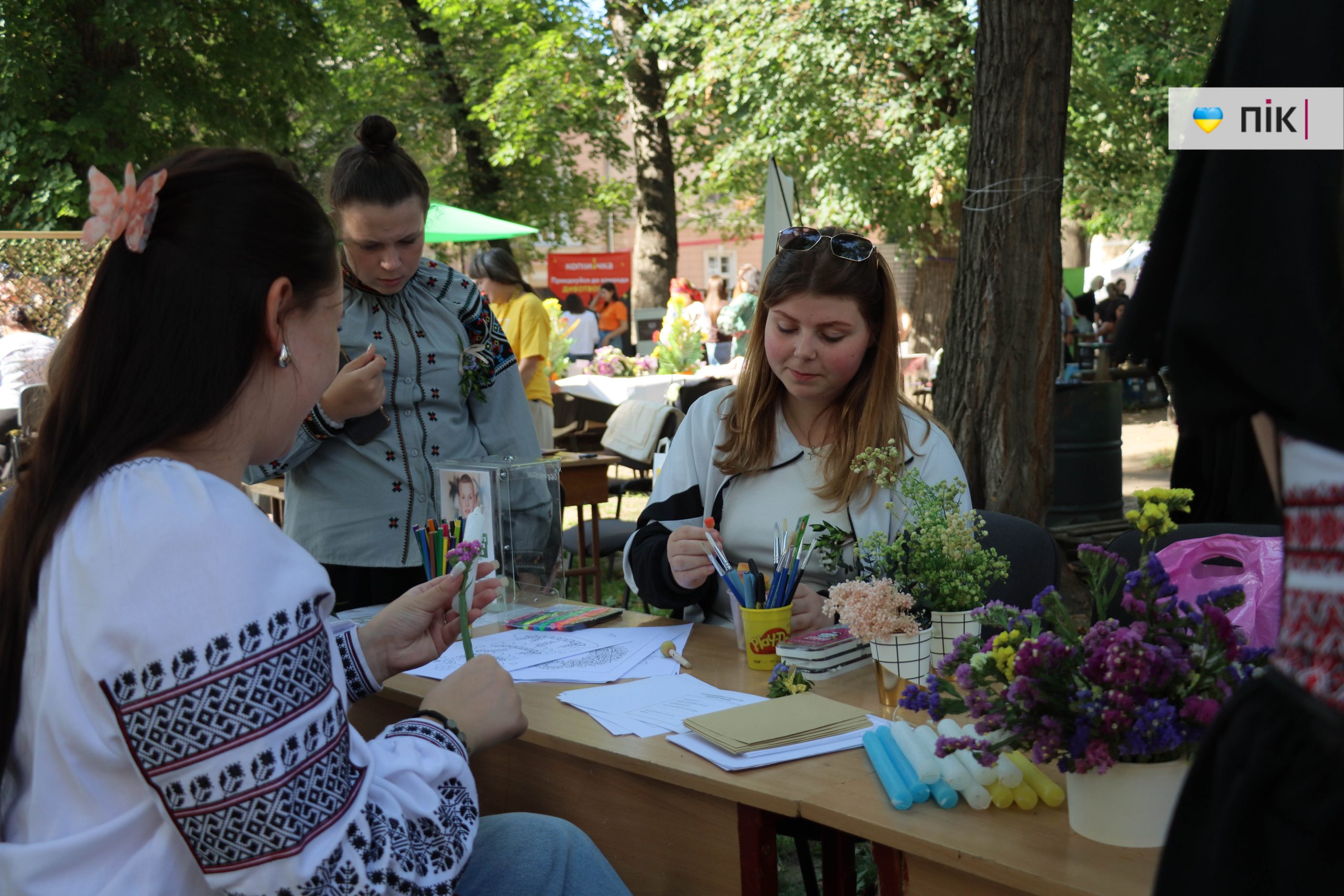 В Івано-Франківську відгуляли благодійне «Весілля у Палаці»: як це було (ФОТО) 17 IMG 8556 scaled