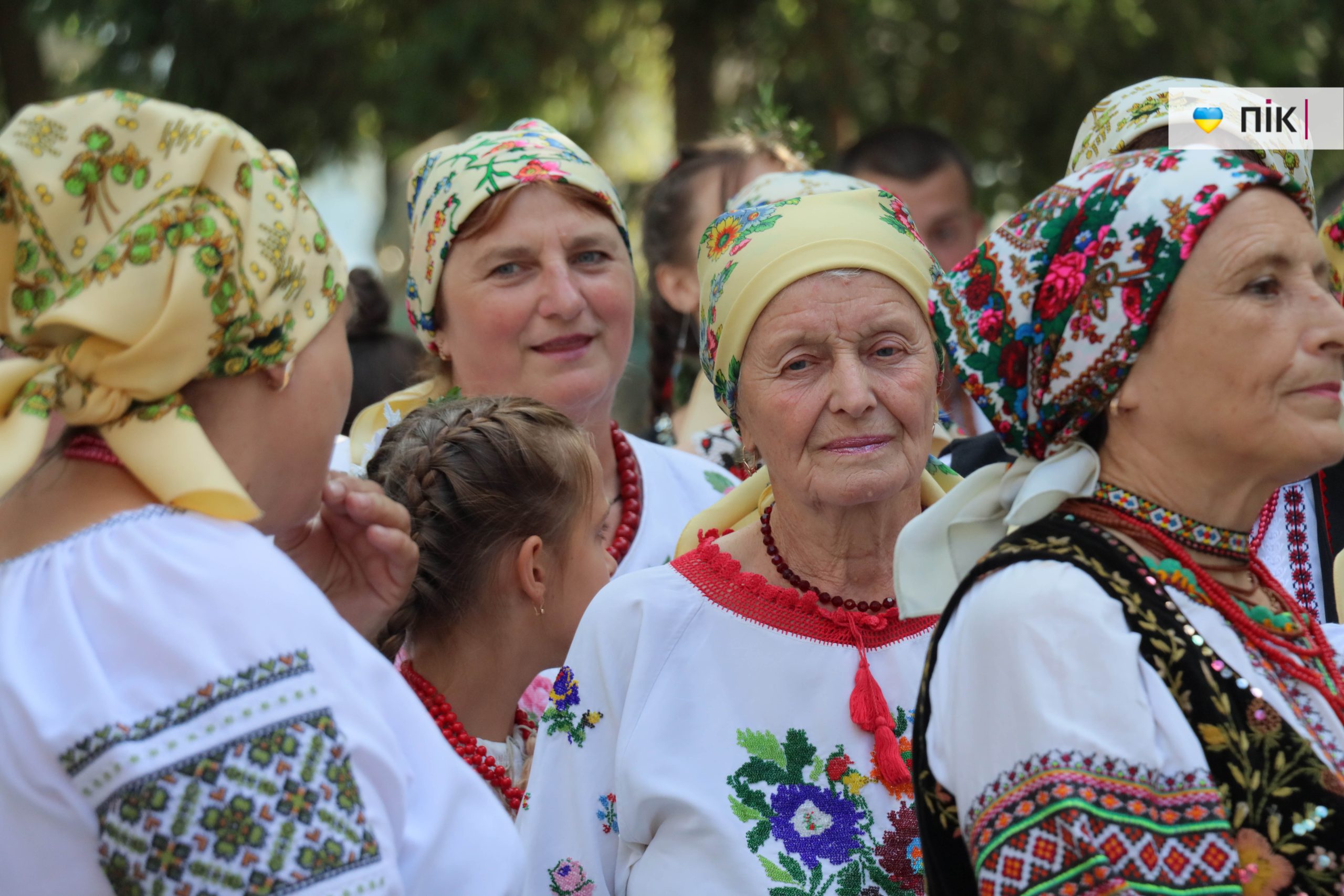 В Івано-Франківську відгуляли благодійне «Весілля у Палаці»: як це було (ФОТО) 32 IMG 8696 scaled