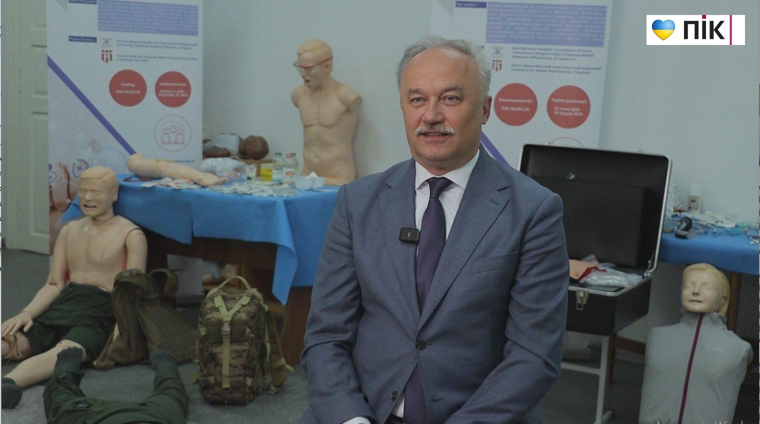 Не лише манекени, а й реальні сценарії: як працює симуляційний центр ІФНМУ (ФОТО) 6 photo 5451828956819560049 w 1 e1786103078472
