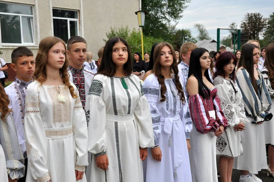 У Богородчанській громаді новий навчальний рік розпочали 2890 учнів 5 789491775 1615852486795451 9066528432848381264 n