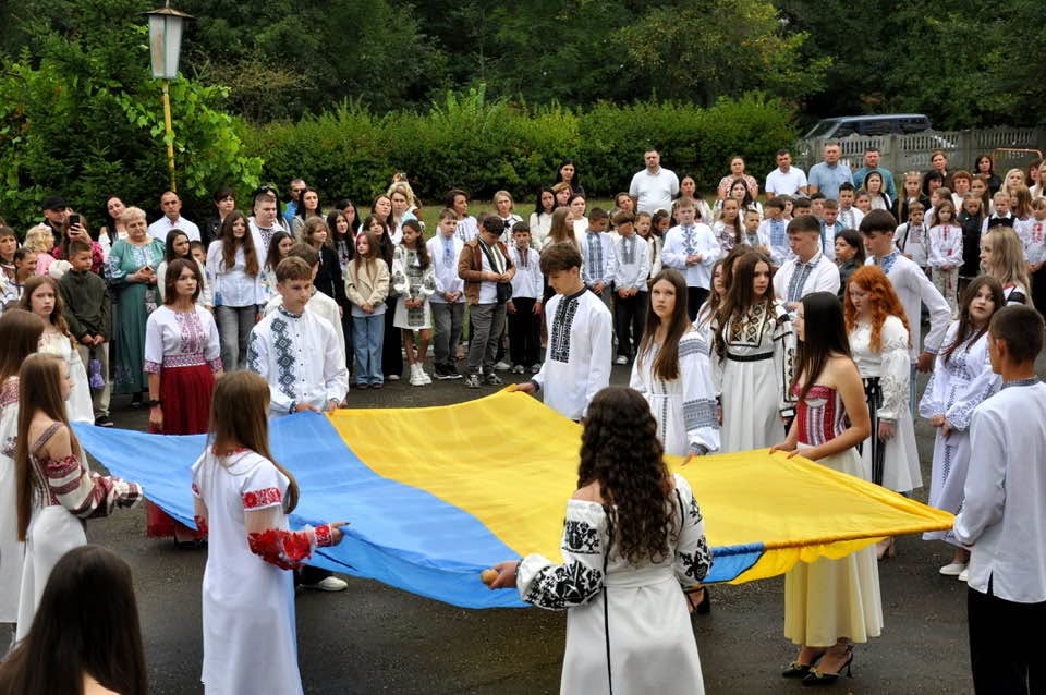 У Богородчанській громаді новий навчальний рік розпочали 2890 учнів 6 791274700 38449116221368751 7934571414335291611 n
