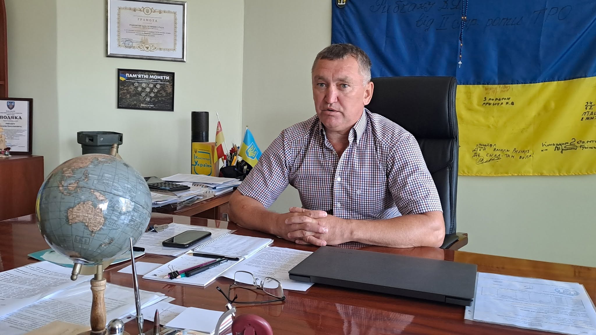 Пожежу локалізували, але мох і коріння продовжують тліти: пояснили причини задимлення на Калущині (ФОТО) 2 793380410 1494756452686386 7718169145717479487 n