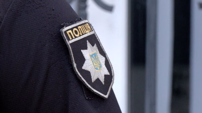 На Львівщині 13-річна дівчина побила 11-річного хлопця: що відомо 9 79b9e1d9687e268f 5d7e6f71a8