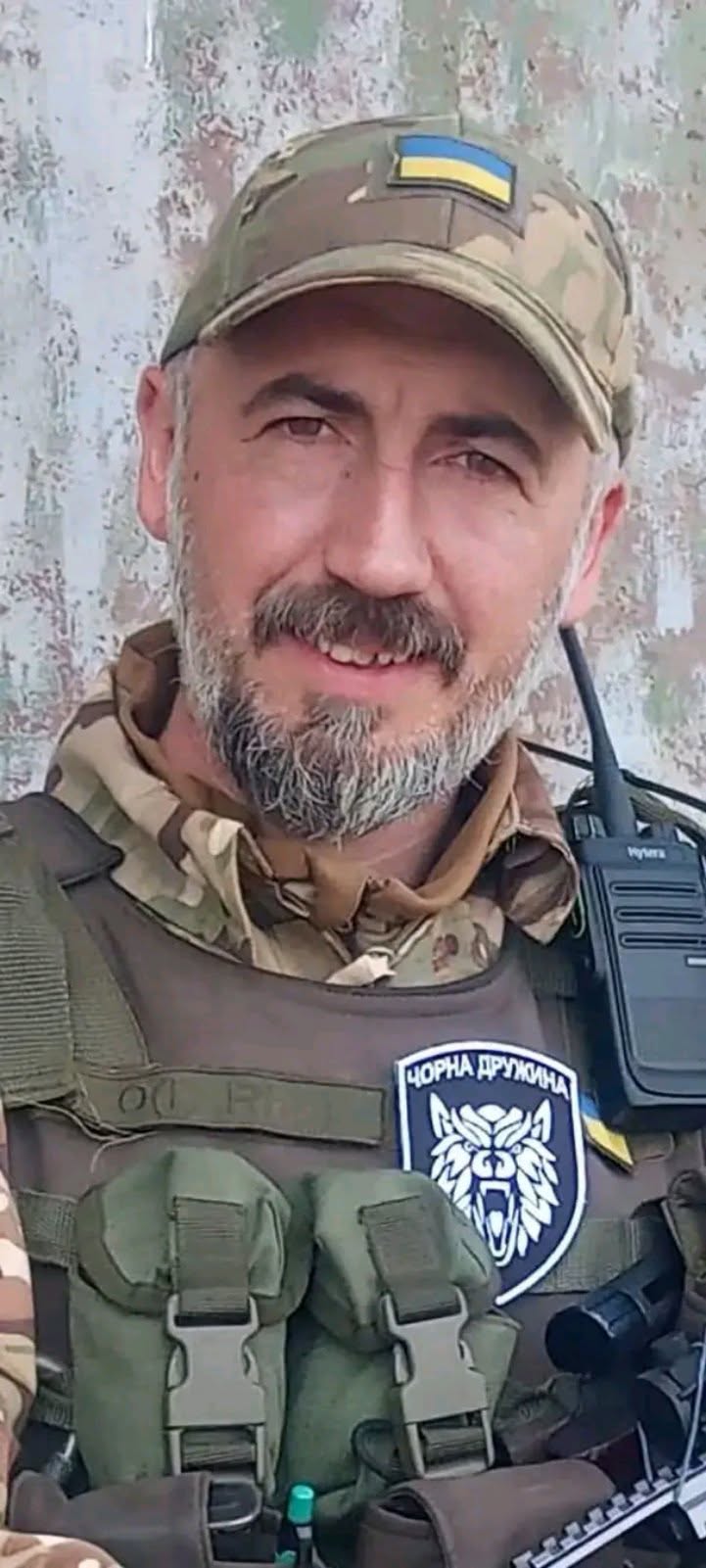 Загинув захисник з Івано-Франківської області Тарас Гнатюк (ФОТО) 2 800422298 1726792468376560 1331872105993465476 n