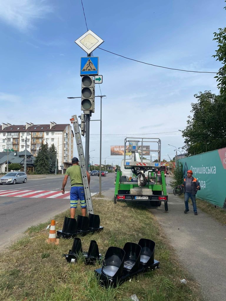 В Івано-Франківську цьогоріч оновлять п’ять світлофорів: де саме (ФОТО)
