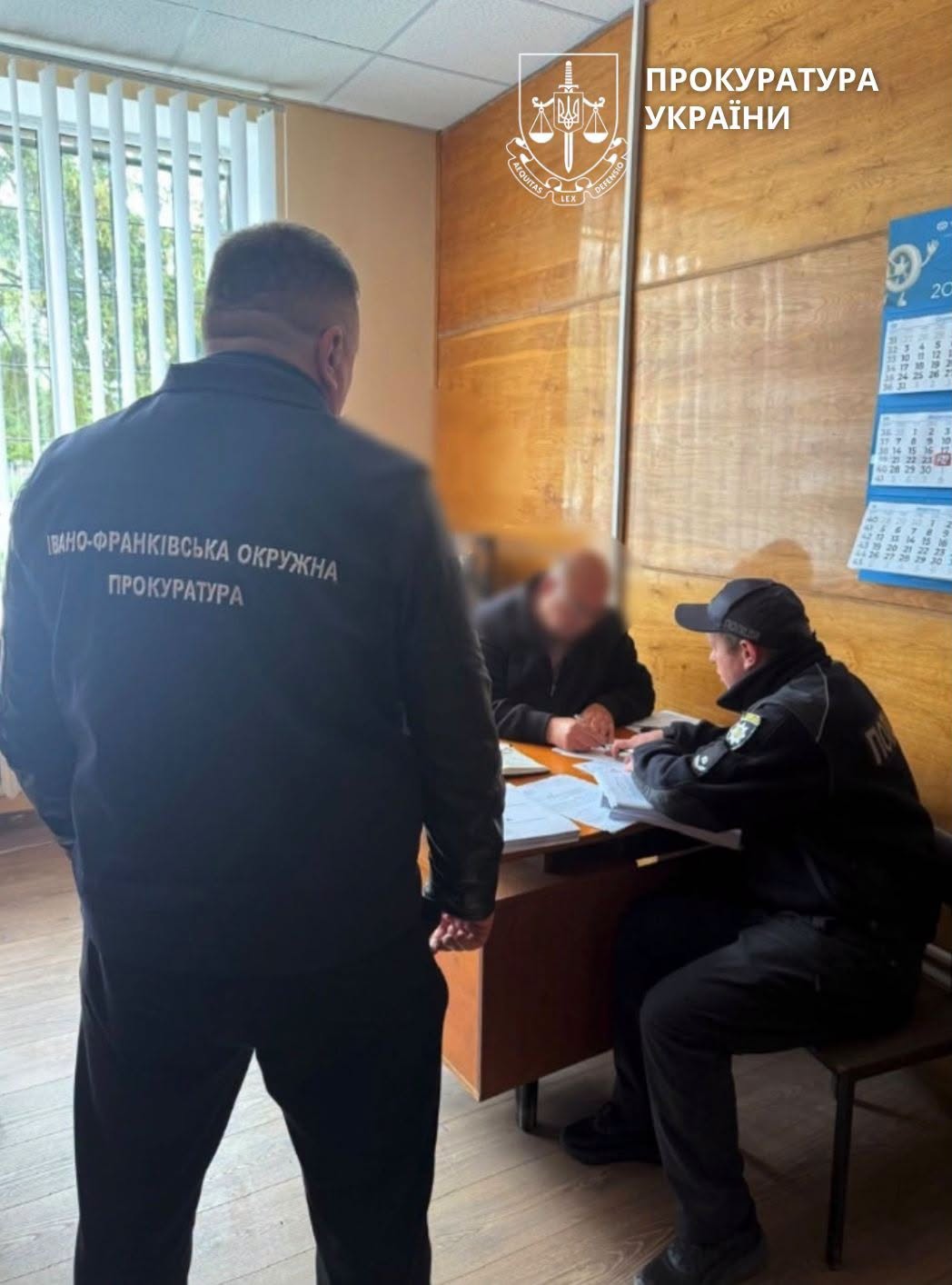 Схема на вивезенні сміття: на Франківщині викрили посадовця селищної ради (ФОТО) 2 830300963 2328010564402289 2431059589363149746 n