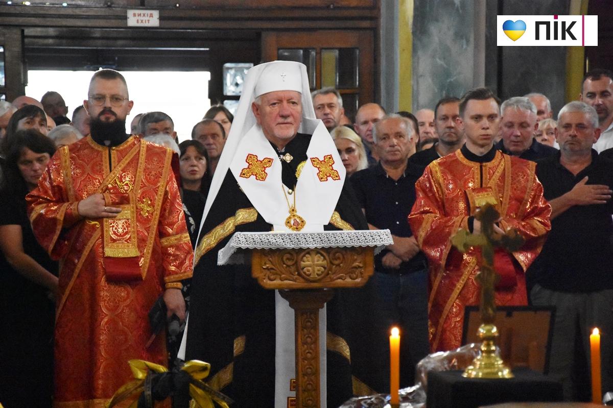 У Франківську прощаються з колишнім мером Віктором Анушкевичусом (ФОТО) 19 DSC 0207