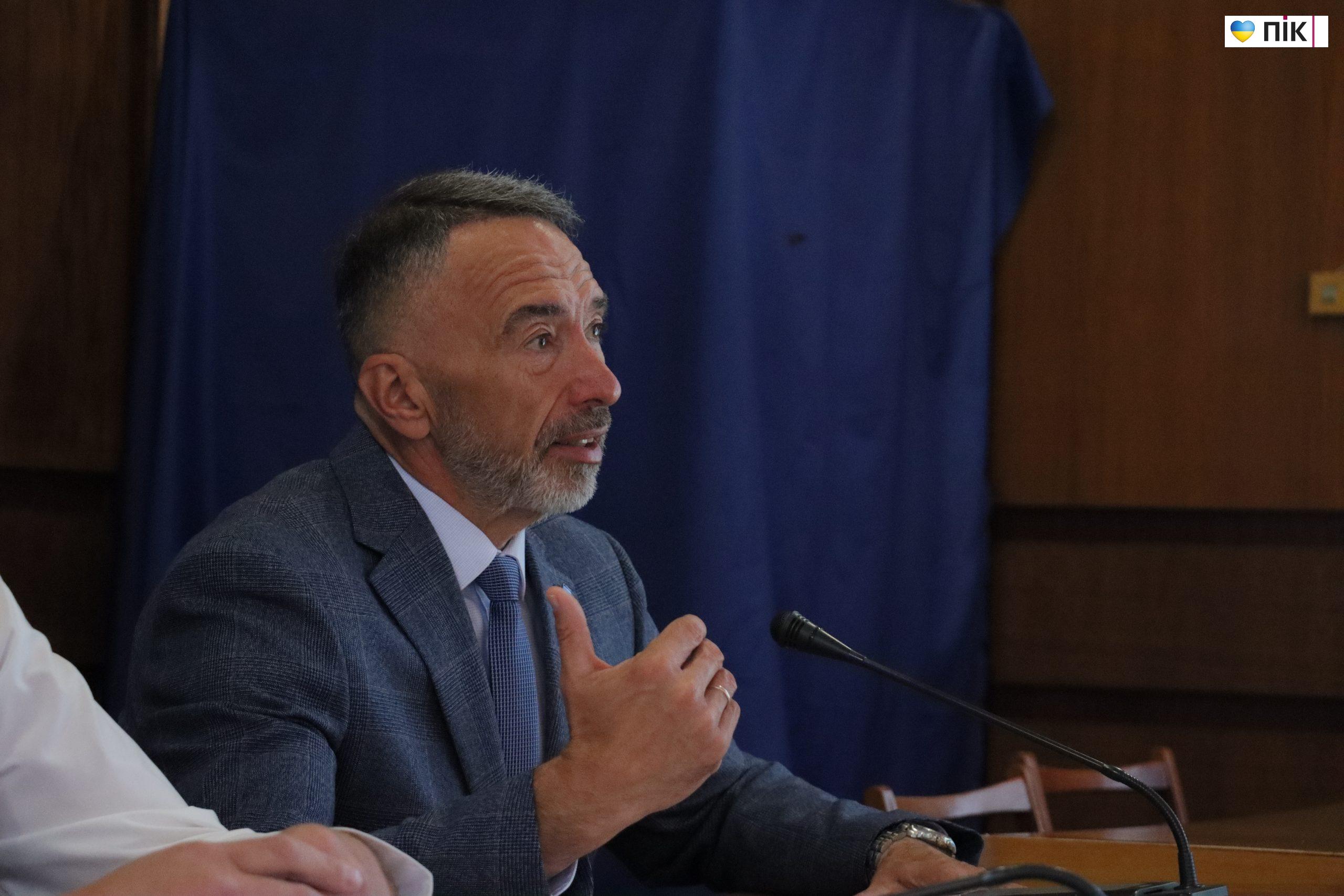 Сесія, молебень, пам'ятник бургомістру: день міста у Богородчанах-2026 (ФОТОРЕПОРТАЖ) 2 IMG 7458 scaled