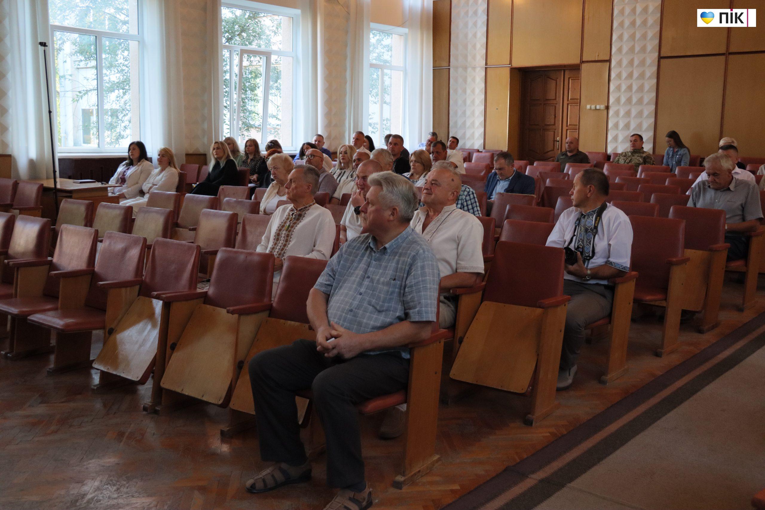 Сесія, молебень, пам'ятник бургомістру: день міста у Богородчанах-2026 (ФОТОРЕПОРТАЖ) 17 IMG 7477 scaled