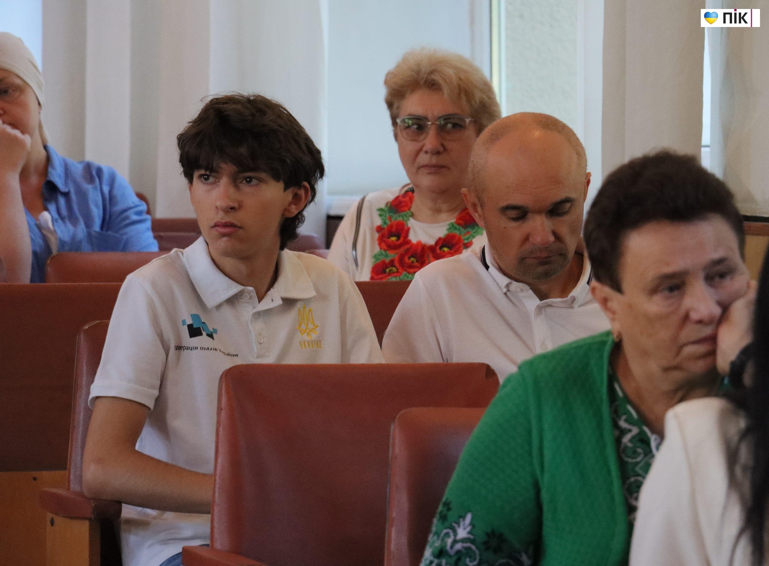 Сесія, молебень, пам'ятник бургомістру: день міста у Богородчанах-2026 (ФОТОРЕПОРТАЖ) 22 IMG 7569 scaled