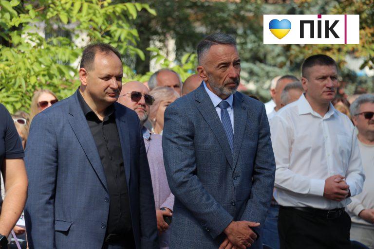 Сесія, молебень, пам'ятник бургомістру: день міста у Богородчанах-2026 (ФОТОРЕПОРТАЖ) 7 Сесія, молебень, пам'ятник бургомістру: день міста у Богородчанах-2026 (ФОТОРЕПОРТАЖ)