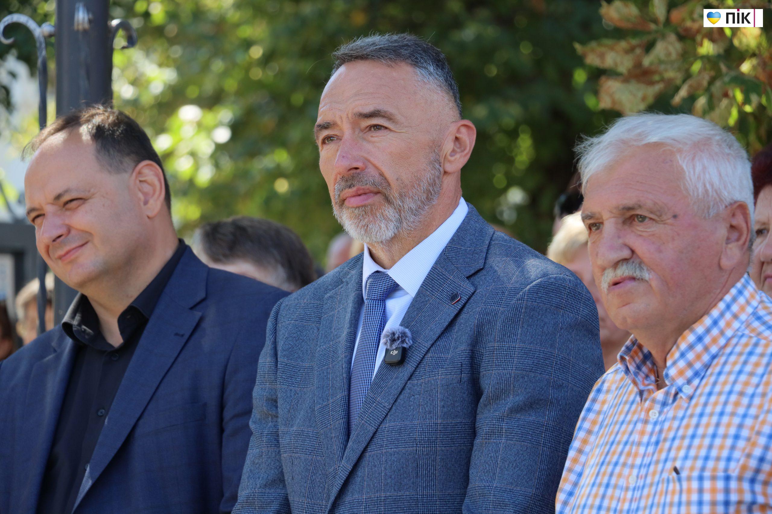 Сесія, молебень, пам'ятник бургомістру: день міста у Богородчанах-2026 (ФОТОРЕПОРТАЖ) 50 IMG 7829 scaled
