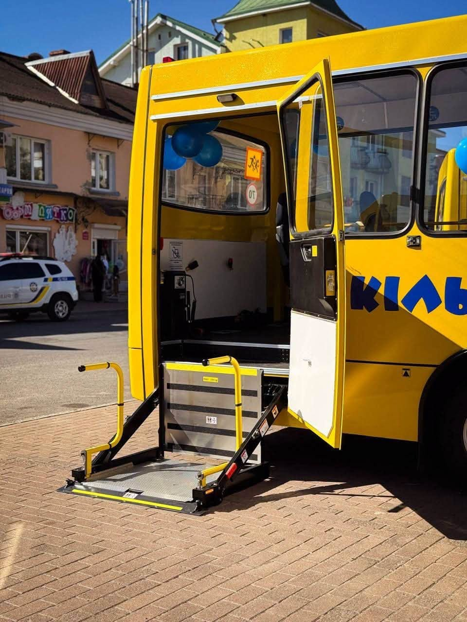 П'ять нових шкільних автобусів передали для шкіл Косівщини (ФОТО) 3 image 37