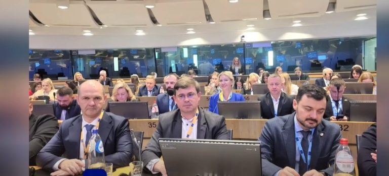 Міський голова Калуша Андрій Найда представив досвід громади у Брюсселі (ВІДЕО) 5 Міський голова Калуша Андрій Найда представив досвід громади у Брюсселі (ВІДЕО)