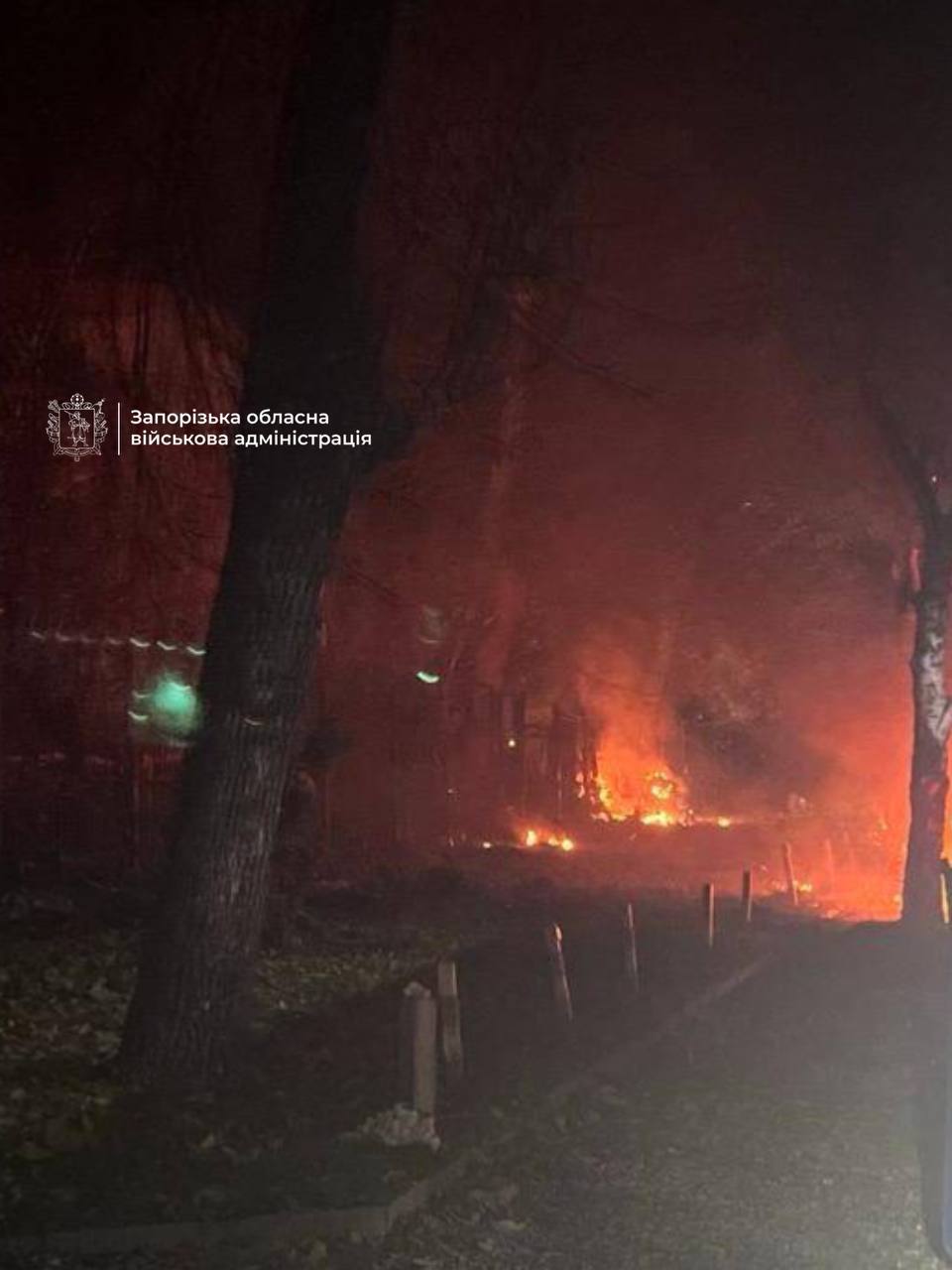 Нічна атака РФ 26 жовтня: шестеро постраждалих, пожежі та пошкоджений енергооб'єкт (ФОТО) 2 5402561674729954112