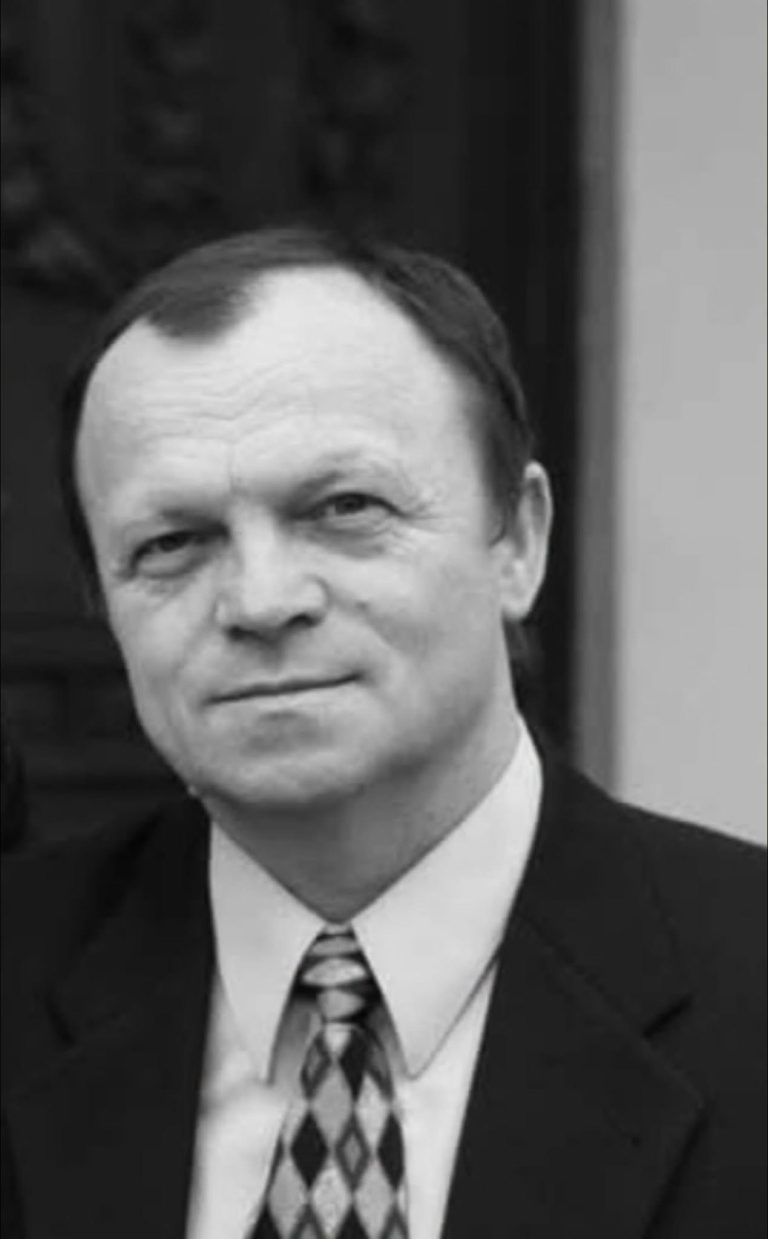 У Франківську внаслідок ворожої атаки загинув Юрій Головін: чоловік був відомим машинобудівником (ФОТО) 8 841192958 1894685808357759 8874173129275400321 n