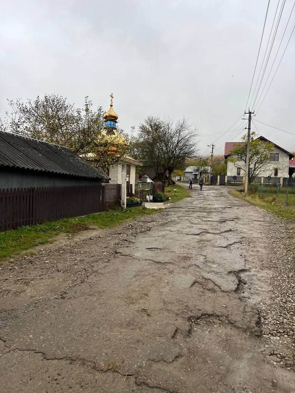 «11 сіл відремонтували, а нас оминули»: на Прикарпатті люди перекрили дорогу (ФОТО, ВІДЕО) 8 855970108 1147444977795641 930869517819685840 n