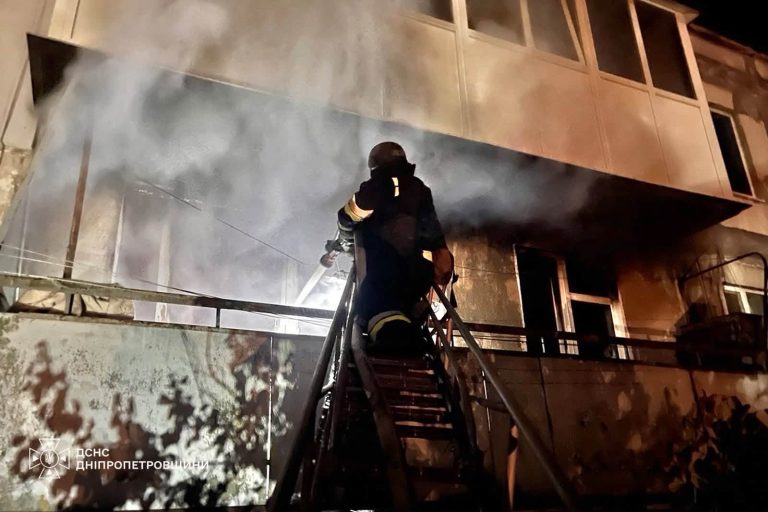 Троє загиблих і 15 поранених: росіяни 20 разів атакували Дніпропетровщину (ФОТО)