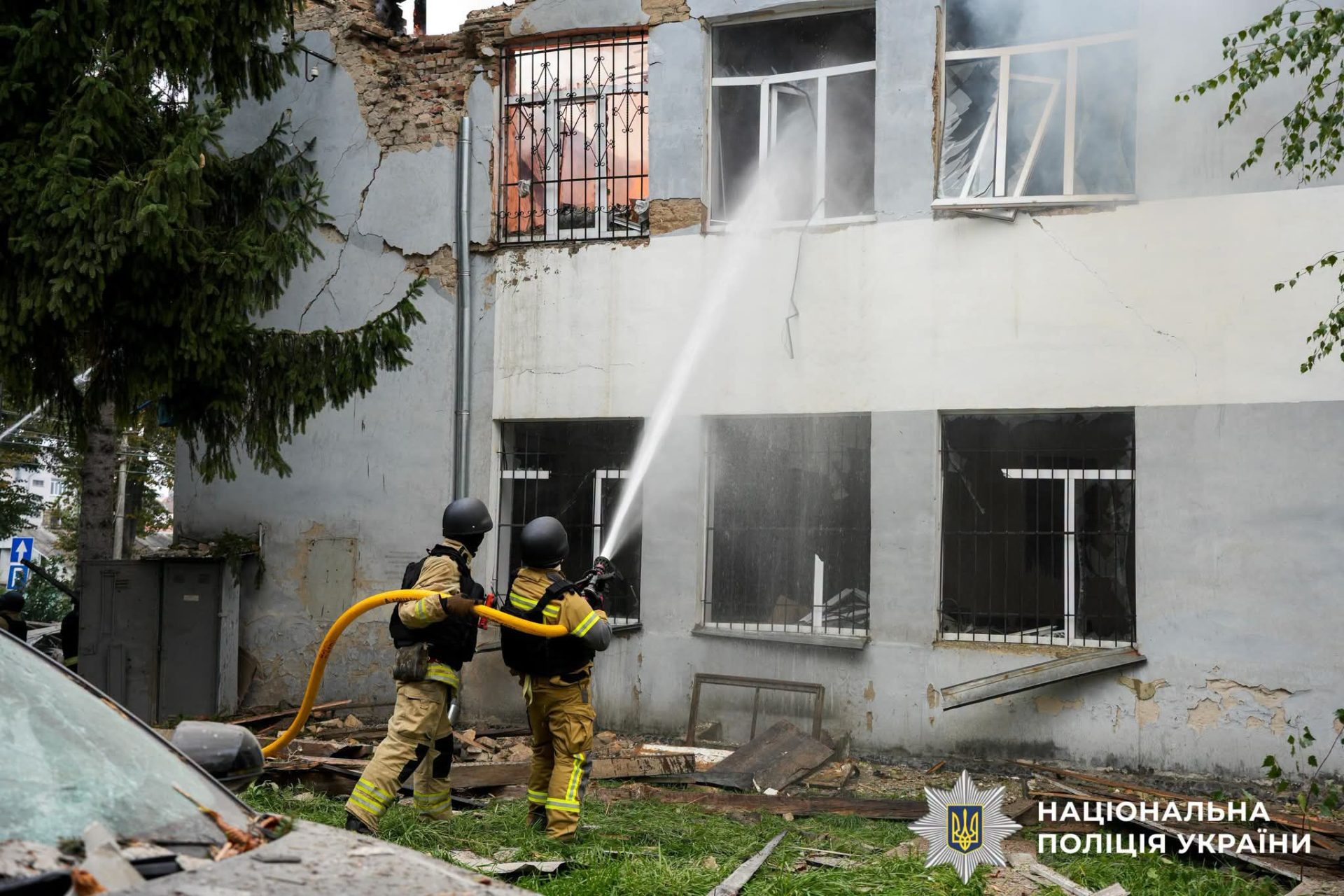 Удар по університету в Рівному: кілька постраждалих зросла до 20 (ФОТО) 3 FB IMG 1791888058351 scaled