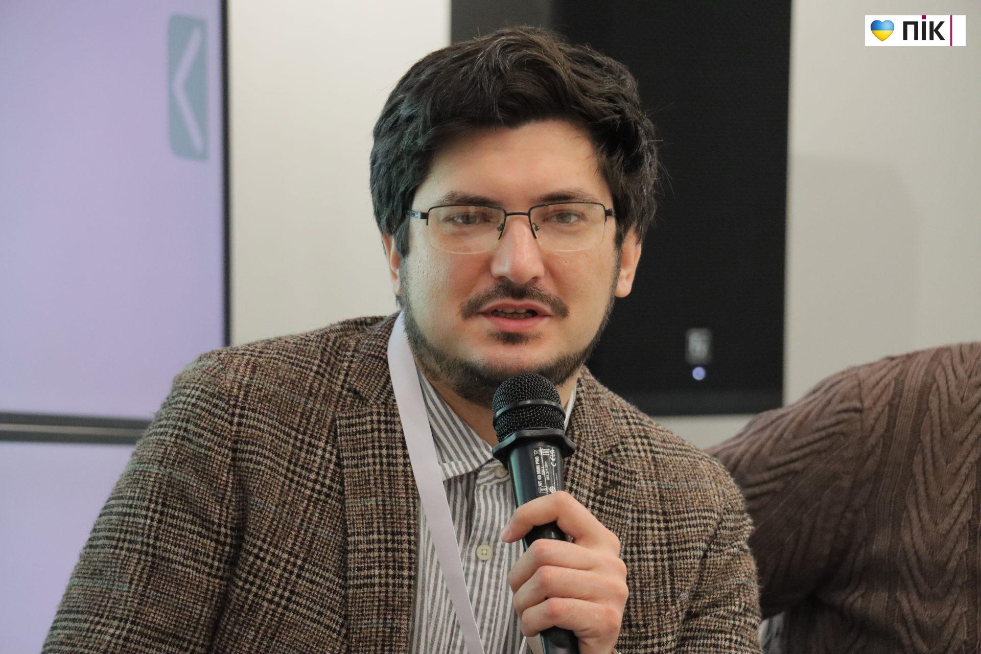 Від заторів до безпечних вулиць: у Франківську відбувся форум «Мобільність та безпека руху» (ФОТОРЕПОРТАЖ) 10 IMG 2598 scaled