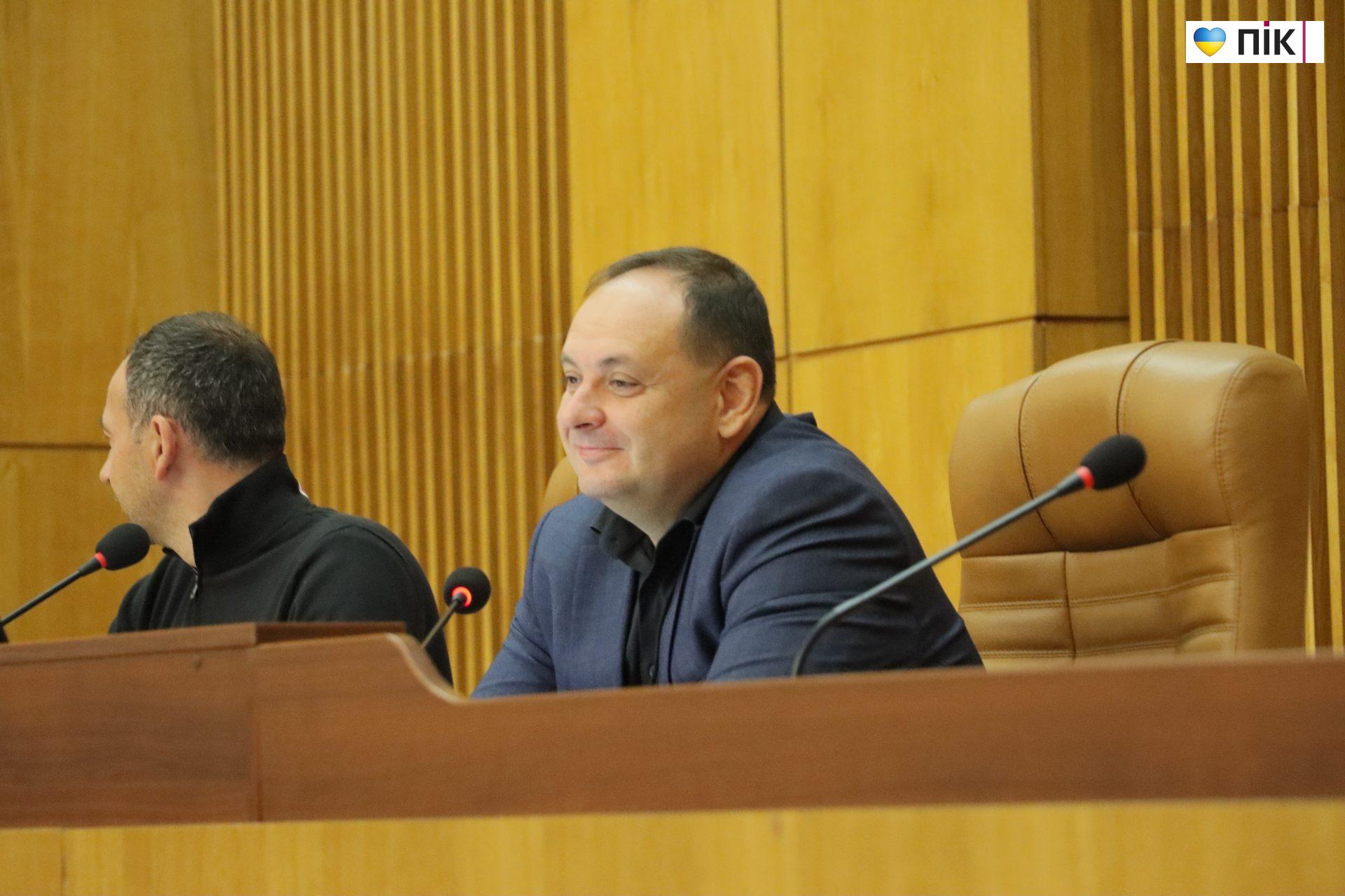 Позачергова сесія Франківської міськради: депутати погодили договір на постачання газу (ФОТО) 4 IMG 3206 scaled