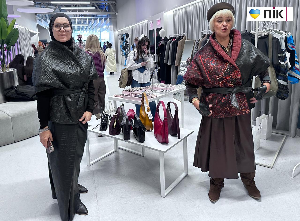 Нотатки з Lviv Fashion Week: мода в умовах війни – культурна дипломатія (ФОТО) 35 Lviv Fashion Week 114