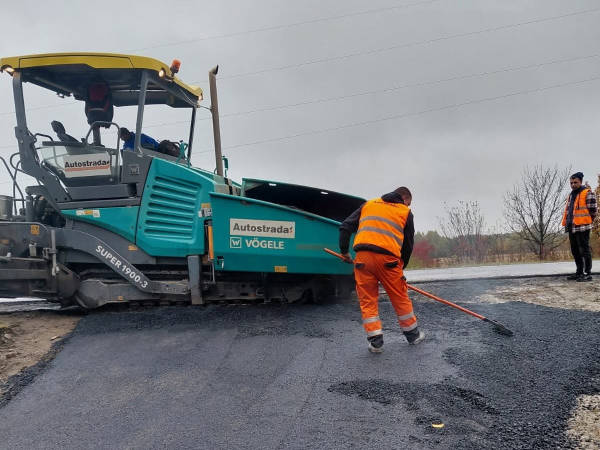 Про мости, відновлені автошляхи та людей, які щодня будують майбутнє: підсумки сезону від Любомира Семаніва (ФОТО) 22 Sluzhba vidnovlennya 75